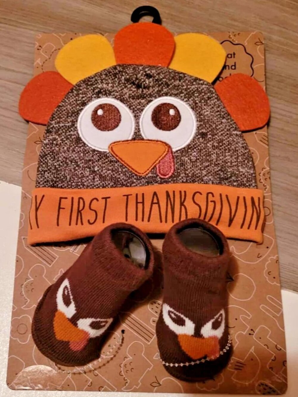 new BABY ESSENTIALS MY FIRST THANKSGIVING baby HAT & SOCKS SET turkey sz 0-6m